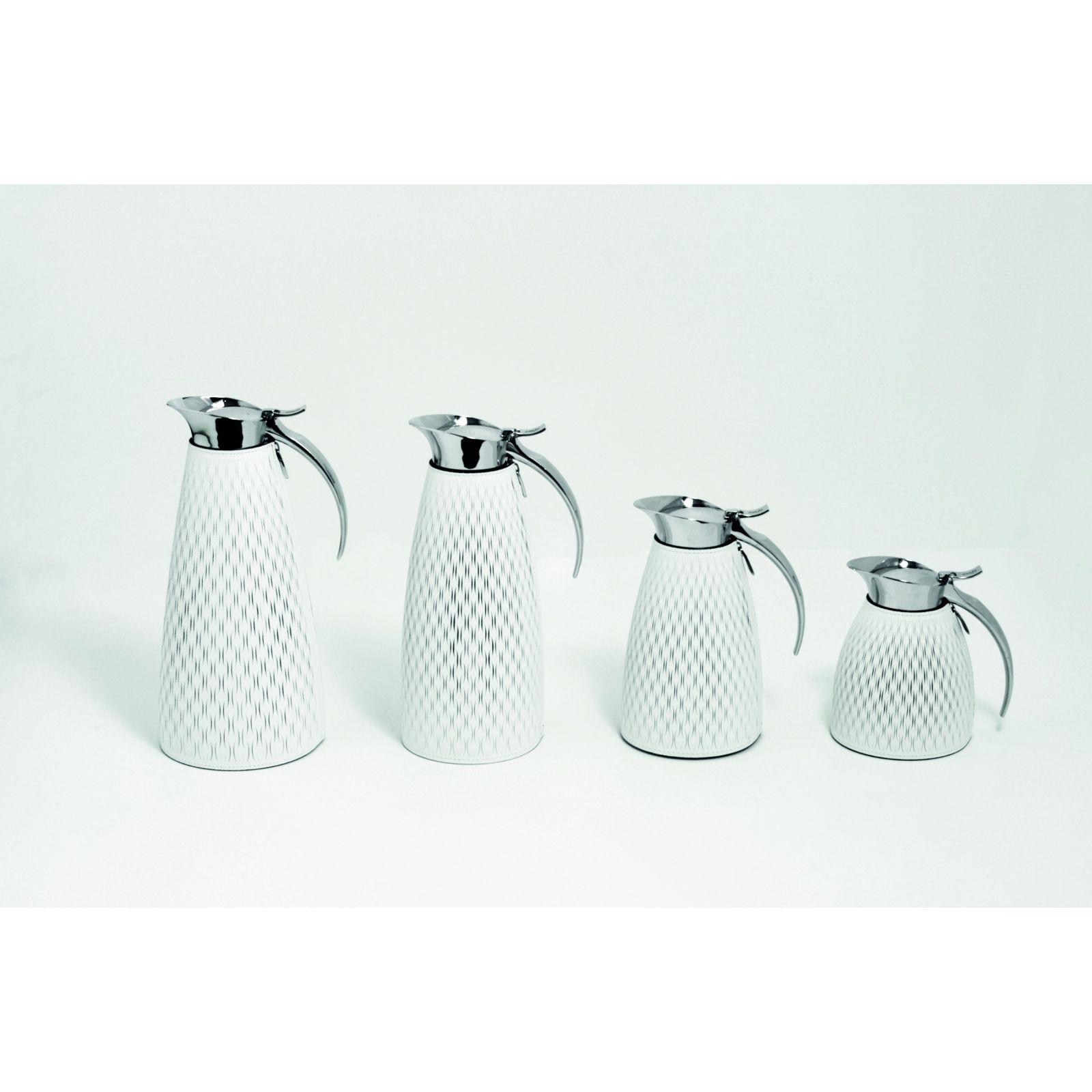 STYLE - Thermal Leather Carafe - Italian Design Contract