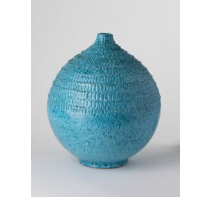 Türkisfarbene Vase mit gravierten Kerben